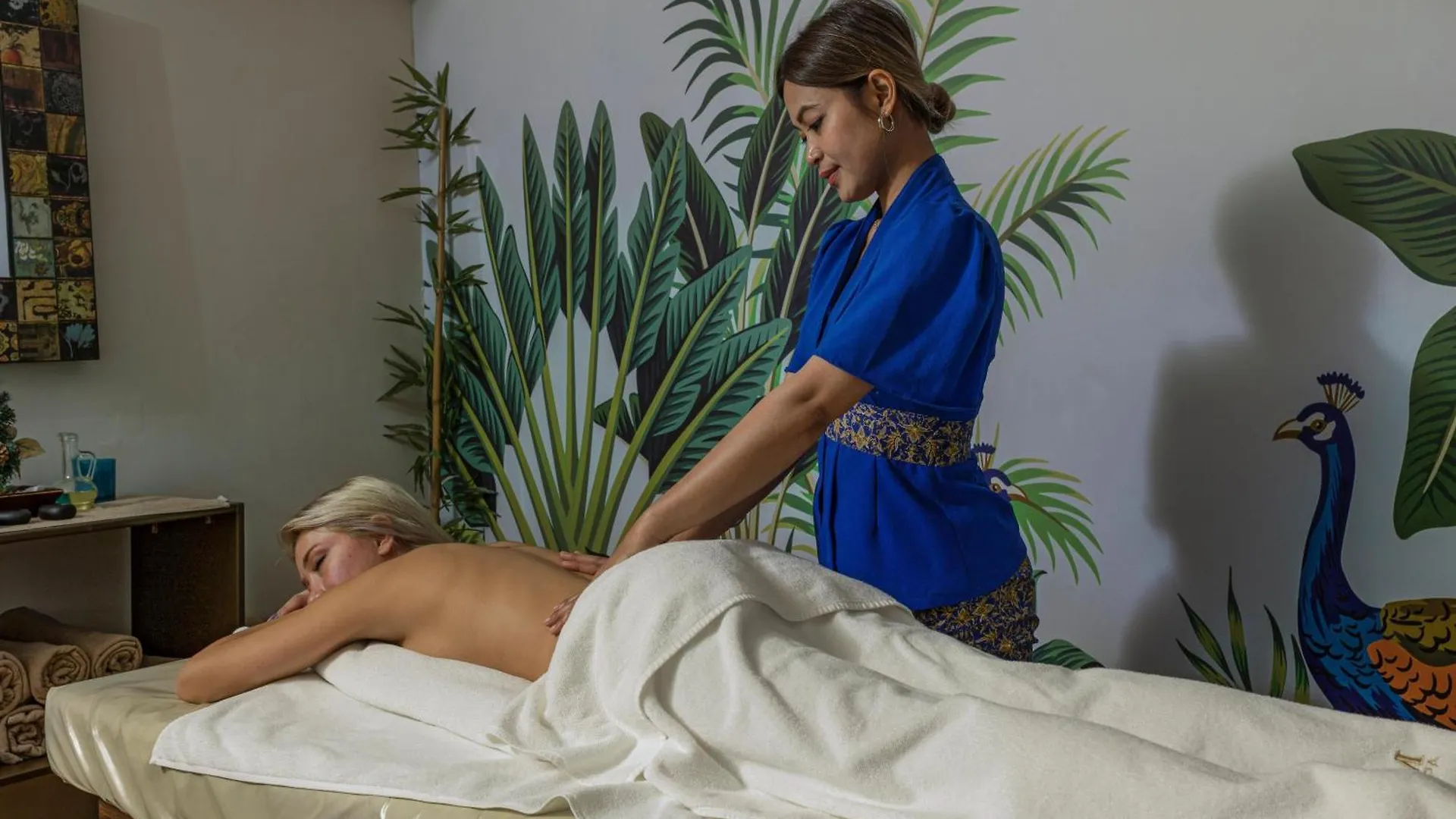 Bodrium Hotel & Spa Bodrum 4*,